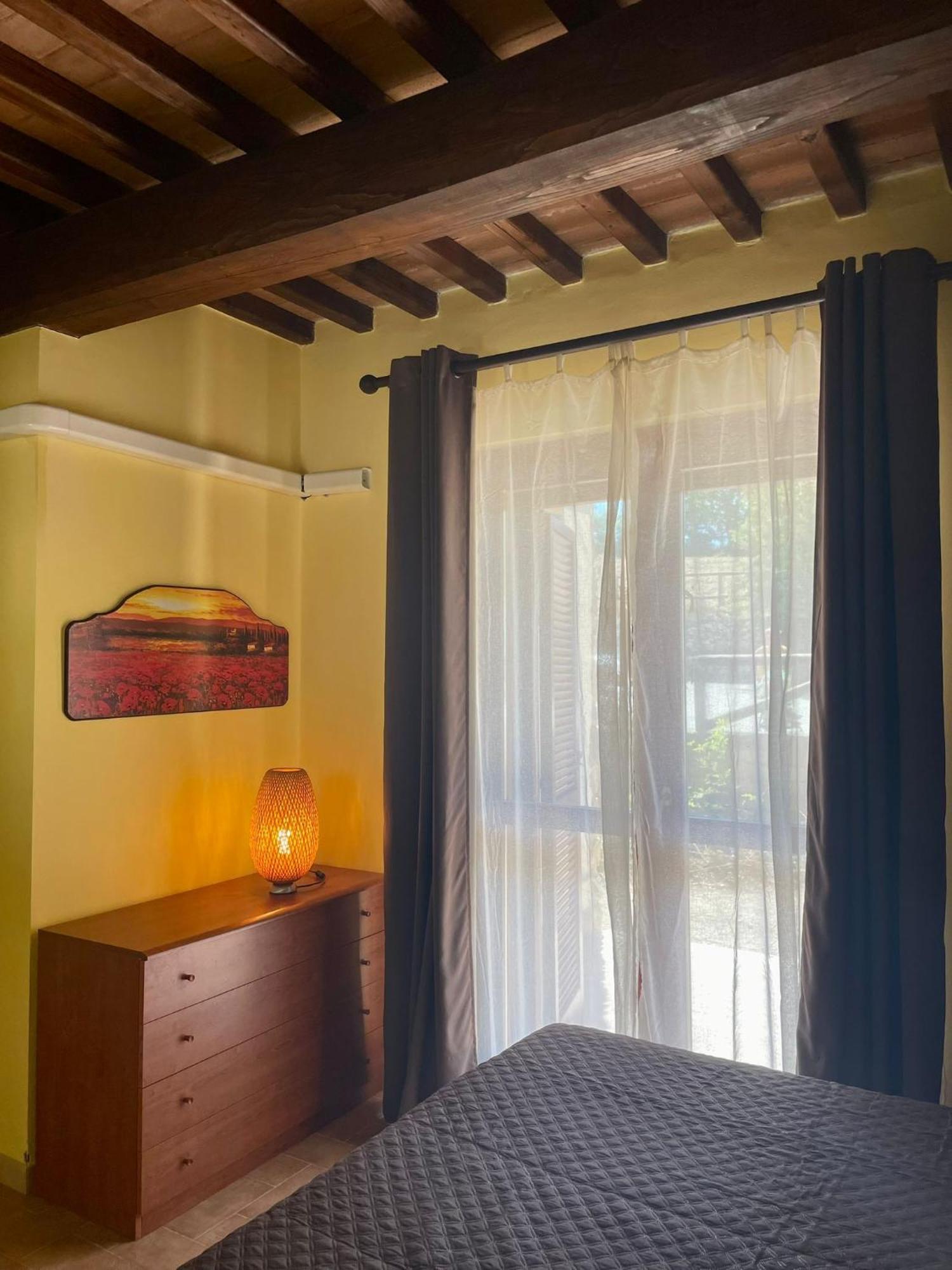 Апартаменты Saturnia House Поджио-Мурелла Экстерьер фото